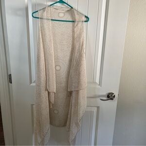 One size/Sheer sleeveless top